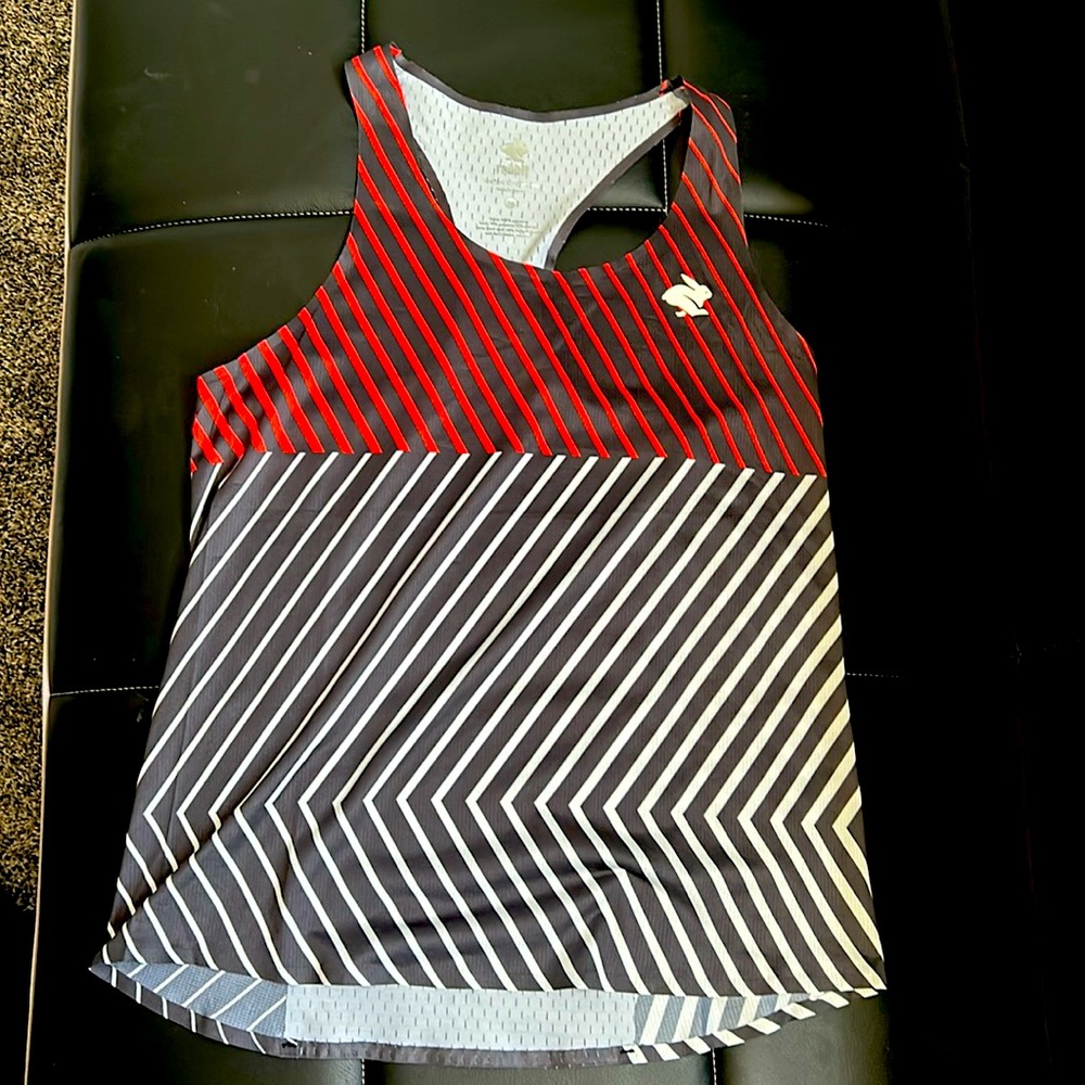 Rabbit tank women’s small